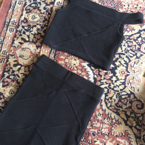 NWOT Guess Cropped Top & Skirt Co-Ord ♠️ - Picture 2 of 8